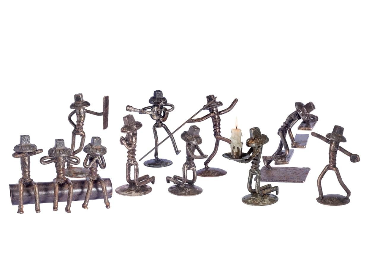 The Gang sculpture